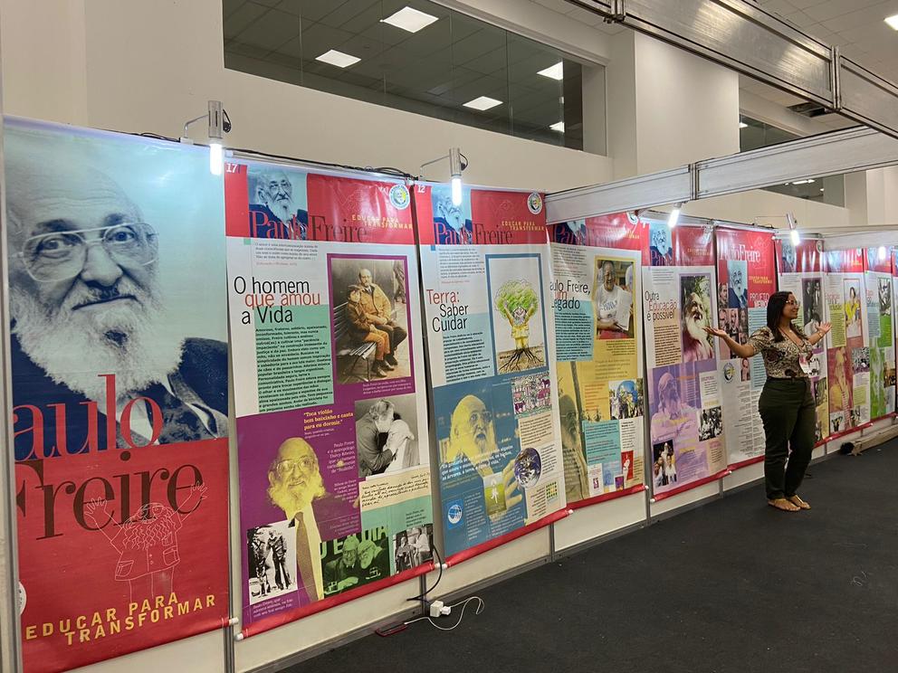 Exposição fixa "Centenário de Paulo Freire".