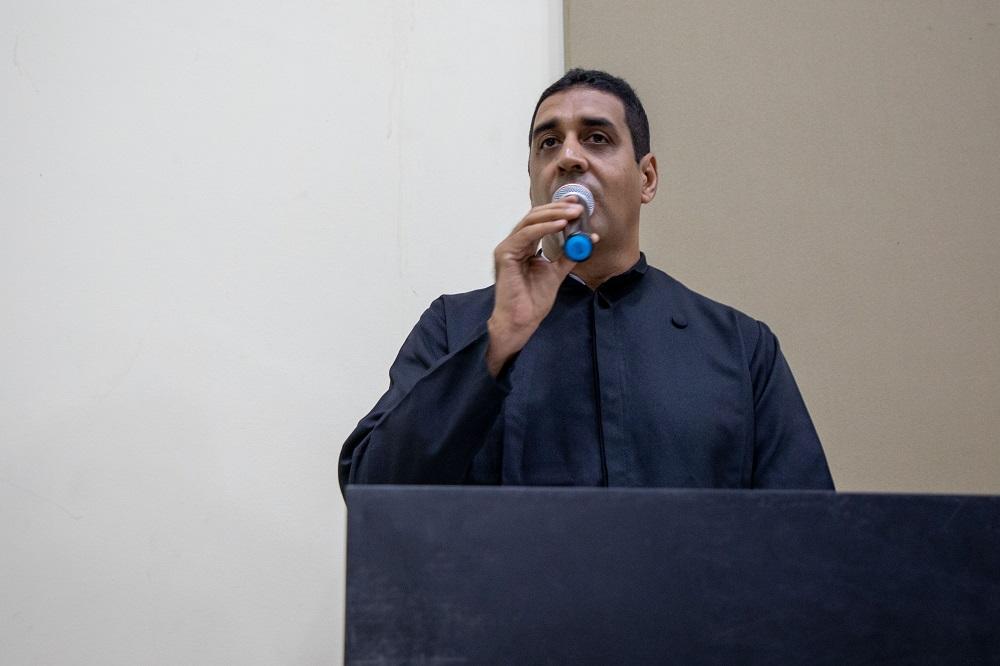 Presidente da Adufal, Jailton Lira, durante discurso na cerim&ocirc;nia. Foto: Ascom Ufal