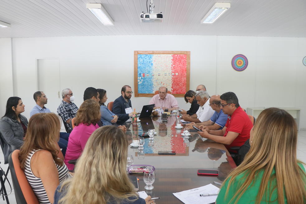 Reunião entre integrantes da Diretoria da Adufal e Gestão da Ufal em 18 de outubro de 2023. Foto: Vanessa Ataíde/Ascom Adufal