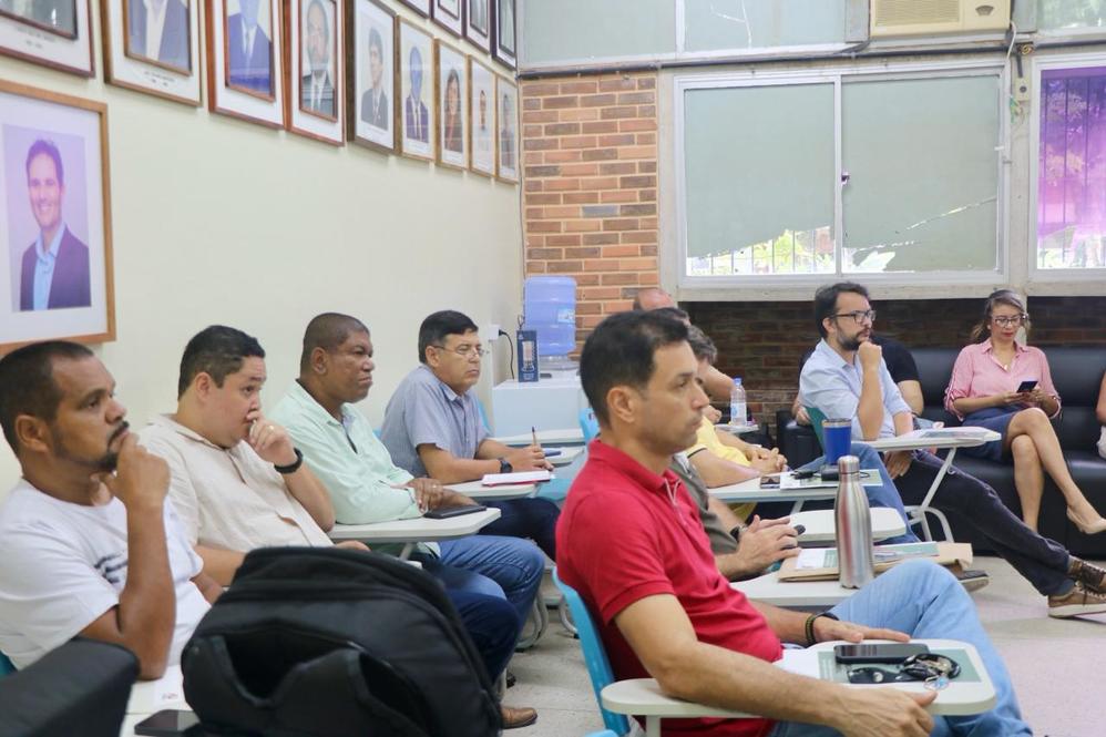Reunião com os/as docentes do CTEC, realizada na terça-feira (12). Foto: Vanessa Ataíde