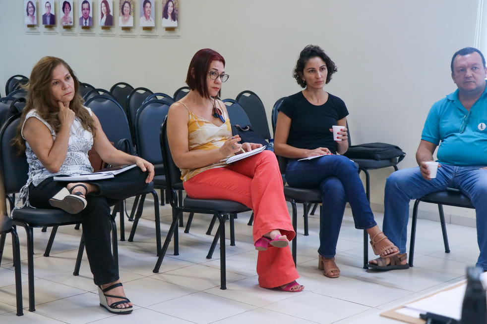 Integrantes do CLG da Ufal durante a reunião desta sexta-feira (26). Foto: Karina Dantas