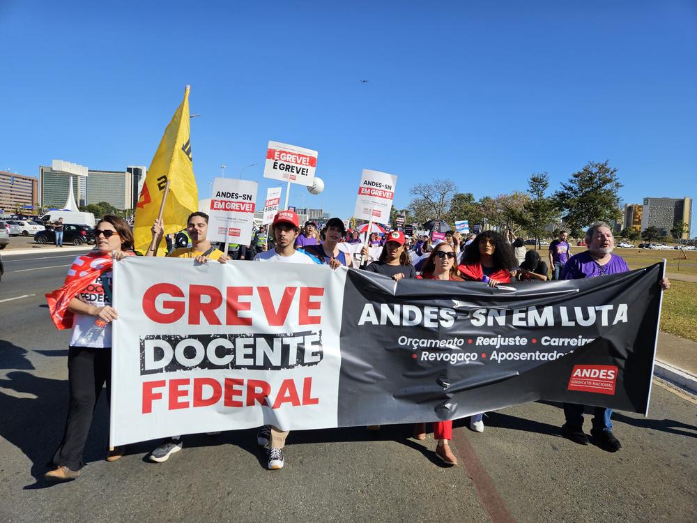 Caravana da Adufal em Brasília. Foto: Vinícius dos Santos/estudante de jornalismo da Ufal