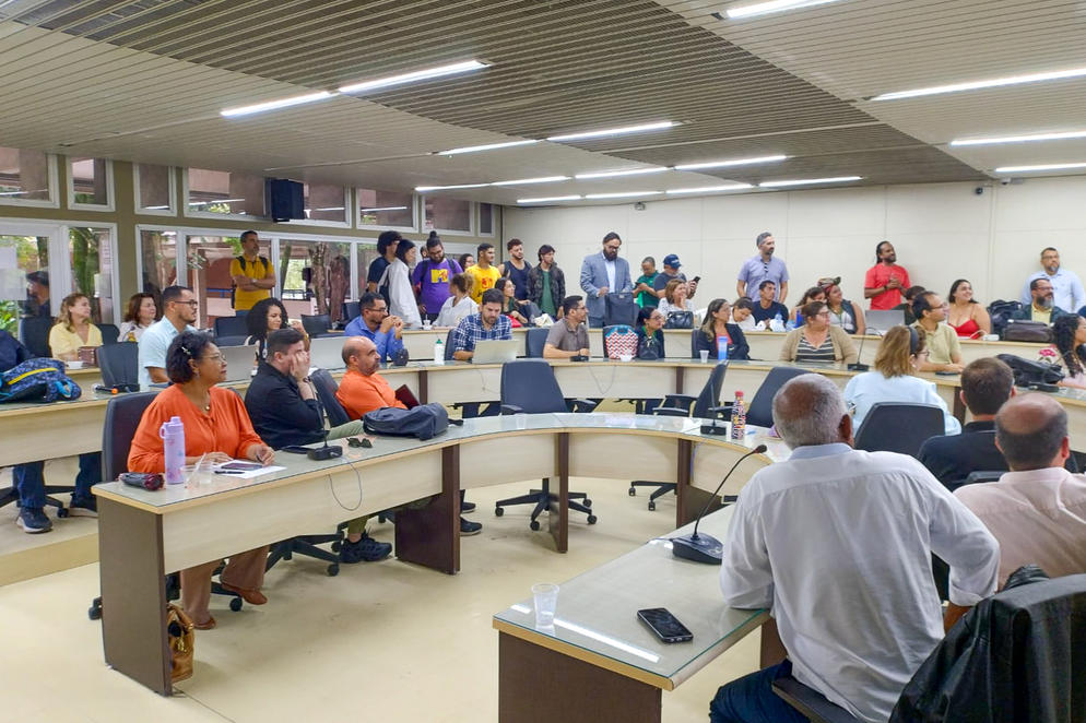 Sessão do Consuni da Ufal, realizada em 5 de julho, aprovou o novo calendário acadêmico de 2024.1. Foto: Ascom Adufal