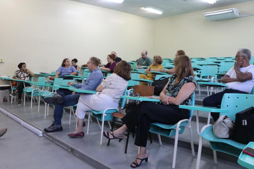 Adufal se reuniu com docentes do ICHCA na tarde de quarta-feira (19), no auditório do Instituto de Geografia (IGDEMA). Foto: Karina Dantas/Ascom Adufal