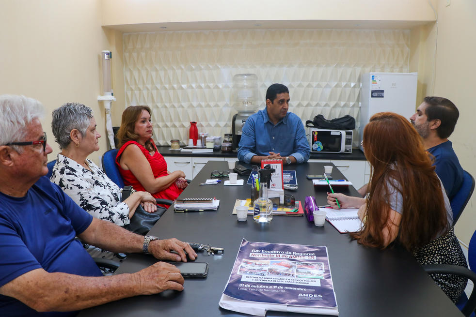 Reunião ocorreu na subsede da Adufal, localizada no CIC-Ufal. Foto: Vanessa Ataíde/Ascom Adufal